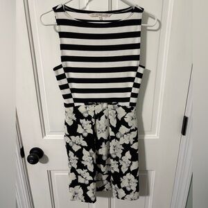 Rachel Roy Dress Striped Floral Print Pockets Size 2 Parisian Feminine